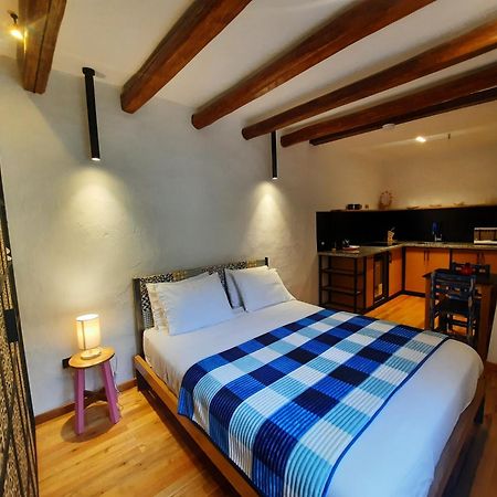 Hostal Suite Le Fabrique กูเอ็งกา ภายนอก รูปภาพ