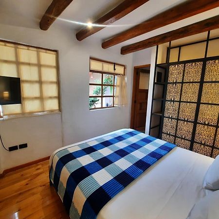 Hostal Suite Le Fabrique กูเอ็งกา ภายนอก รูปภาพ