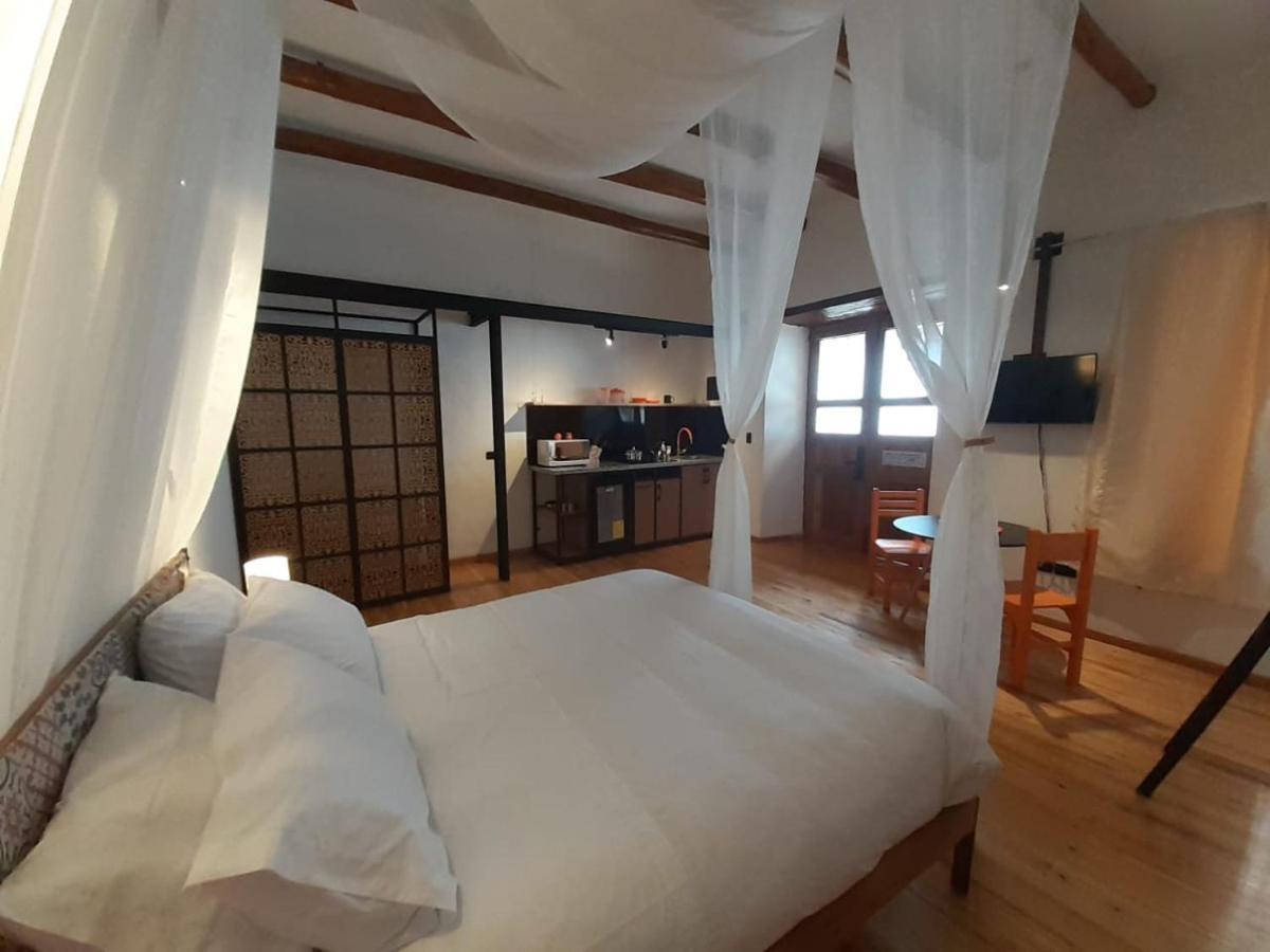 Hostal Suite Le Fabrique กูเอ็งกา ภายนอก รูปภาพ