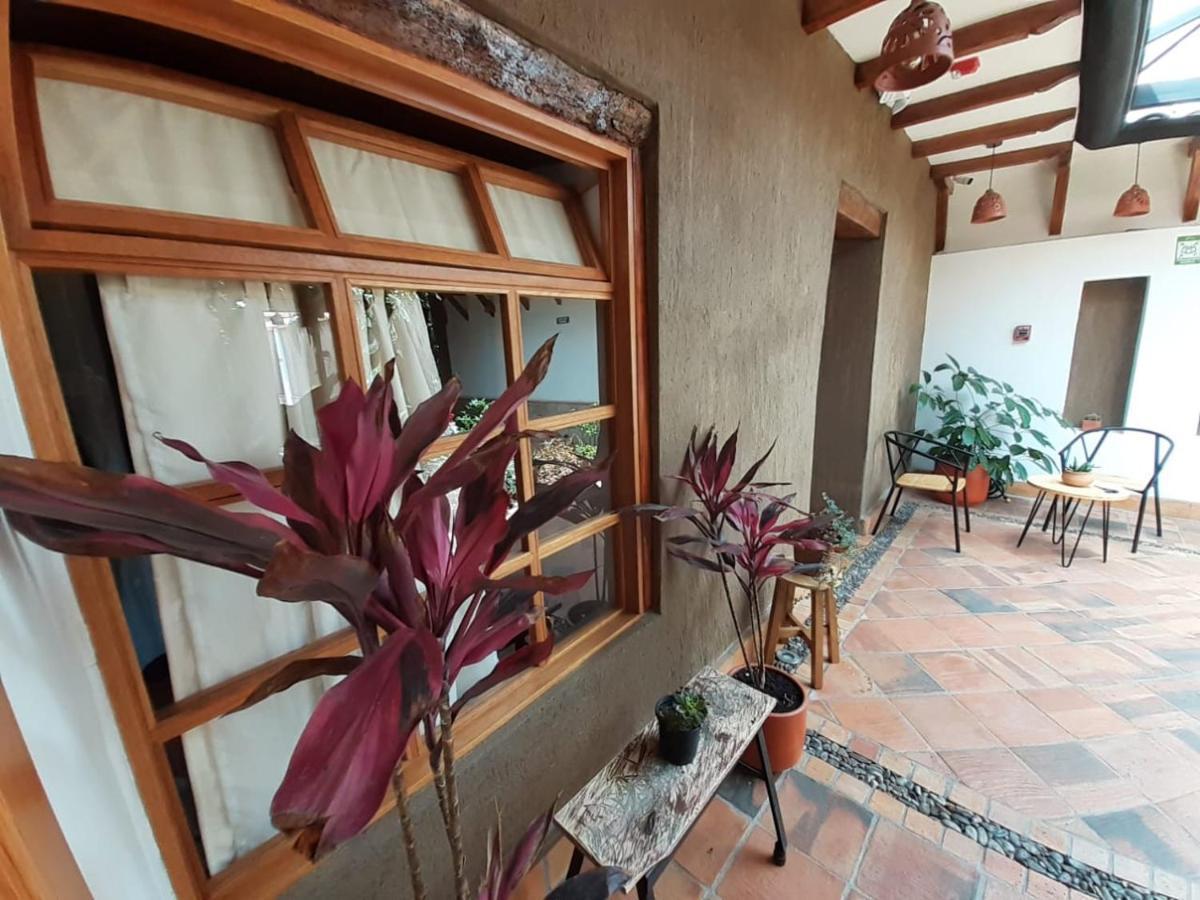 Hostal Suite Le Fabrique กูเอ็งกา ภายนอก รูปภาพ