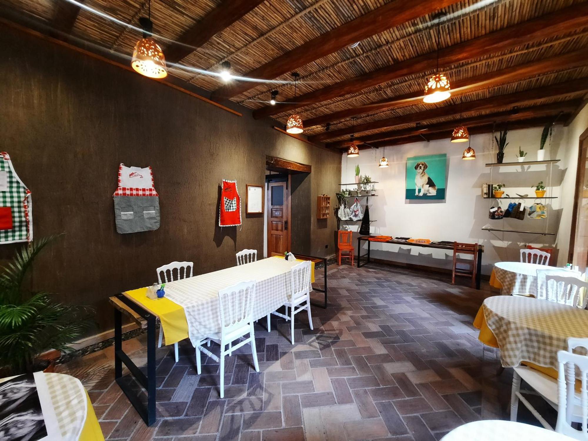 Hostal Suite Le Fabrique กูเอ็งกา ภายนอก รูปภาพ