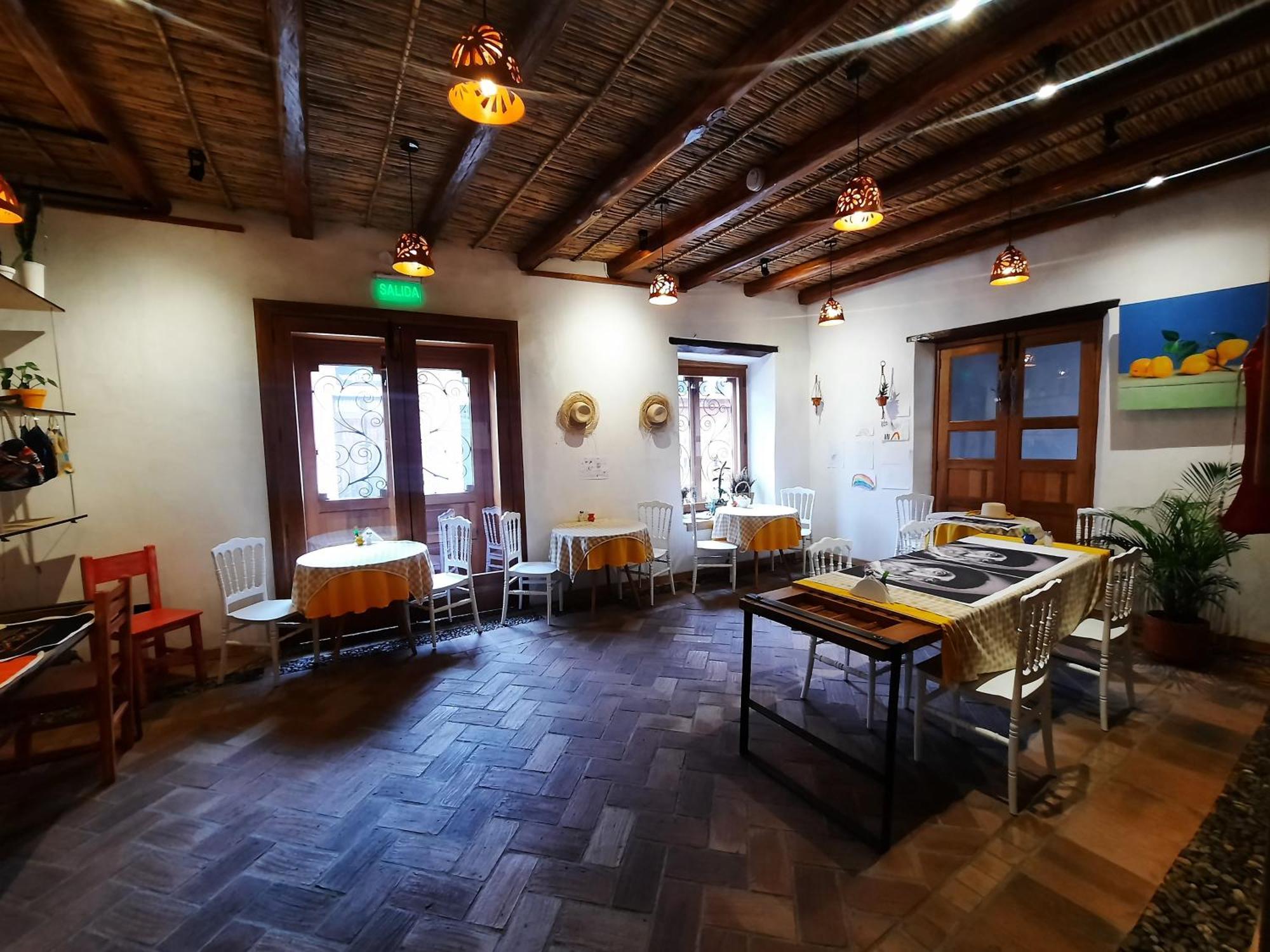Hostal Suite Le Fabrique กูเอ็งกา ภายนอก รูปภาพ